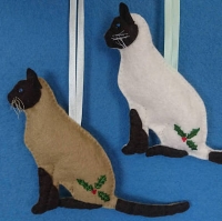 Tan and cream felt Siamese cat tree decorations